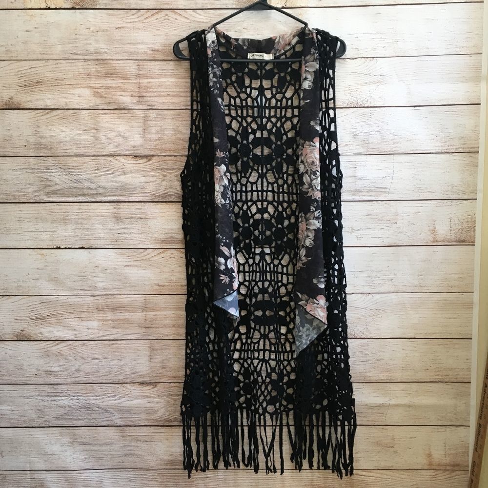 ‎ORIGAMI BY VIVIEN COTTON CROCHETED KIMONO IN BLACK